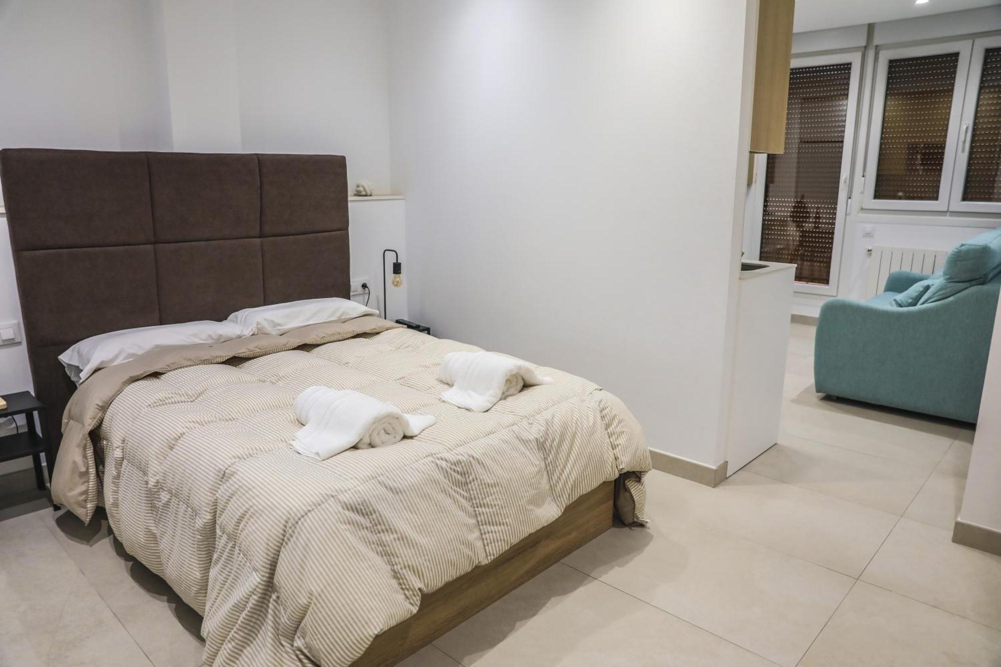 Apartamentos Sudestada Logroño Esterno foto