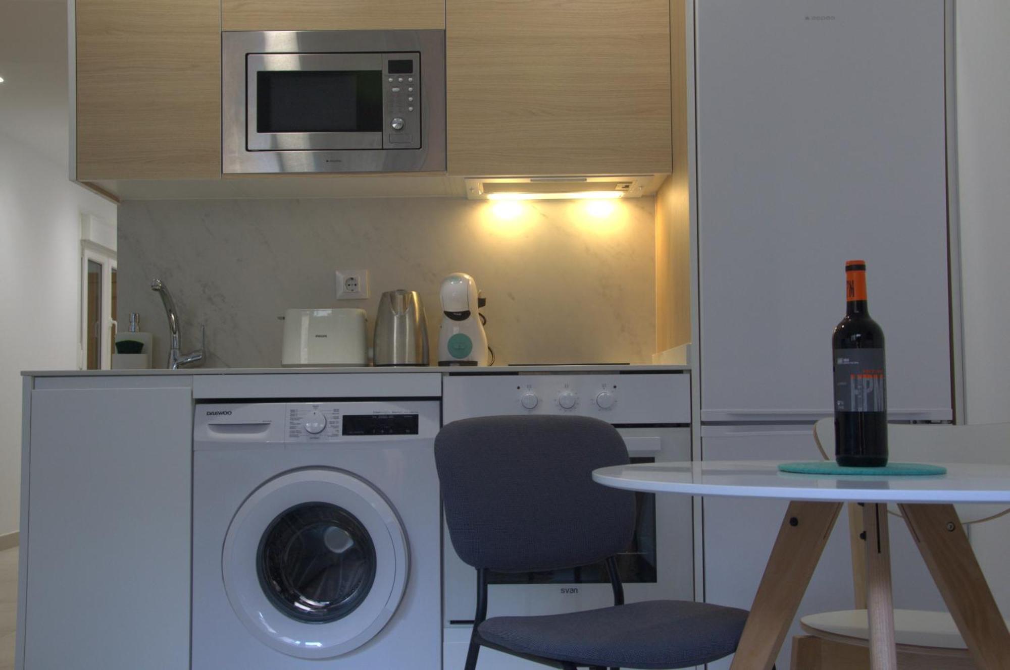 Apartamentos Sudestada Logroño Esterno foto