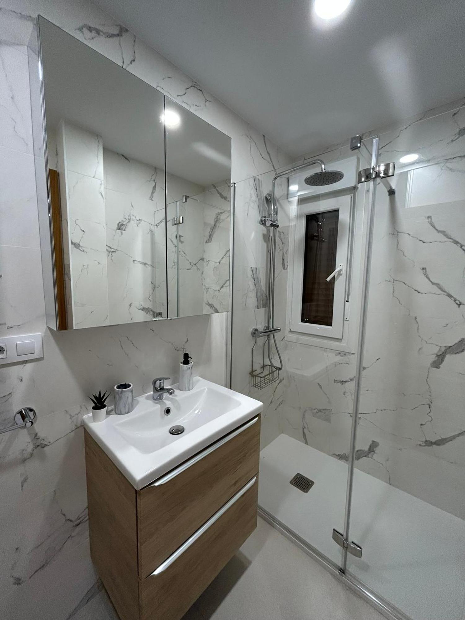 Apartamentos Sudestada Logroño Esterno foto